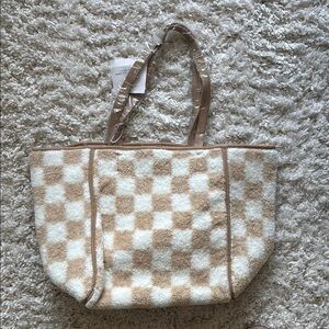 Shiraleah Tan and Cream Checkered Tote Bag